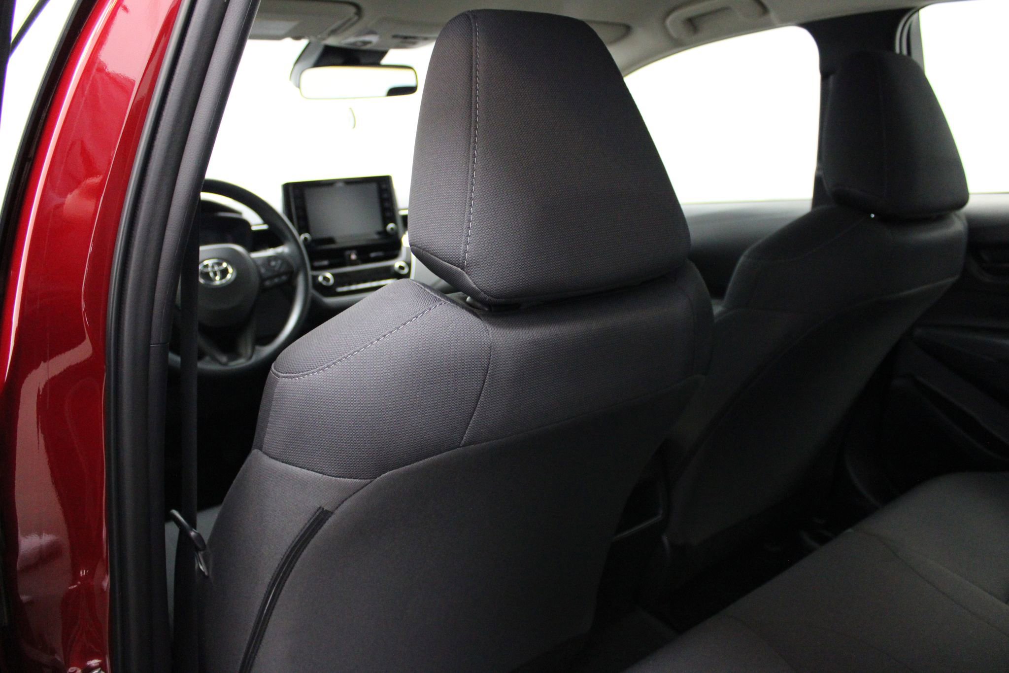 Used 2022 Toyota Corolla LE image 15