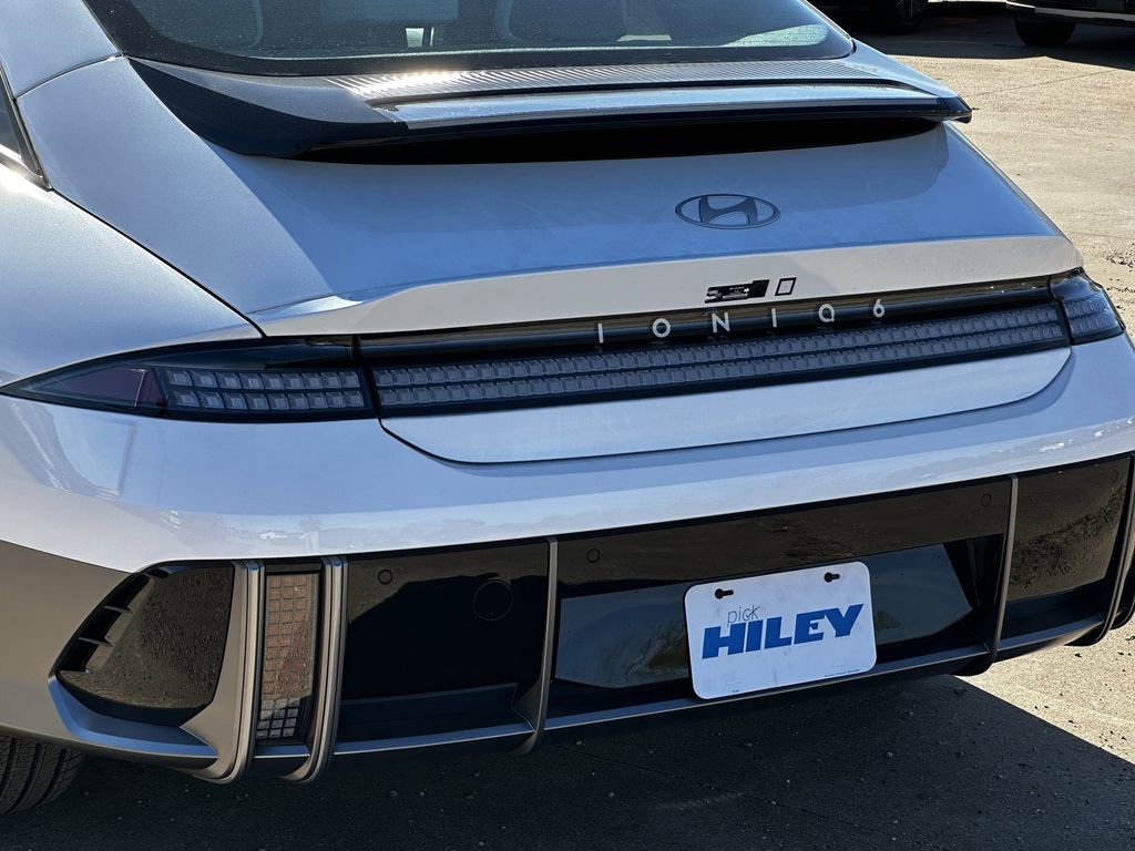 New 2025 Hyundai Ioniq 6 SEL image 9