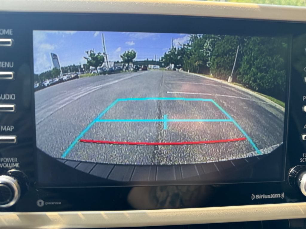 Used 2020 Toyota Corolla SE FWD image 25