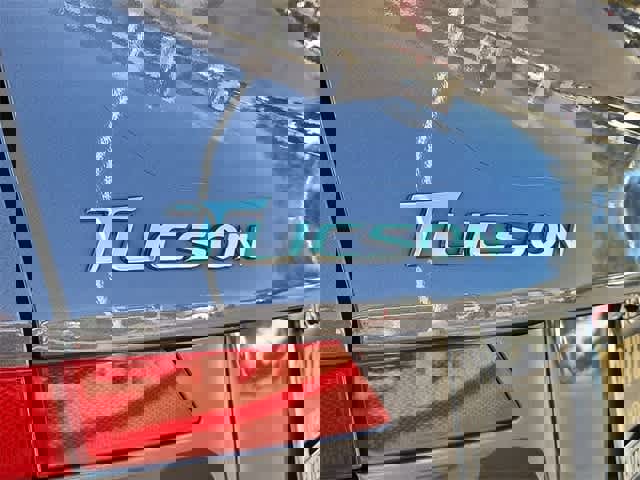 Certified 2021 Hyundai Tucson Limited w/ Cargo Package image 13