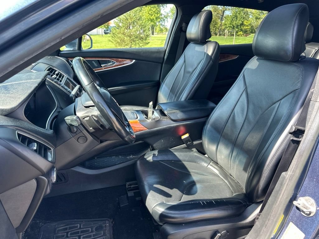 Used 2019 Lincoln Nautilus Reserve AWD/4WD image 16
