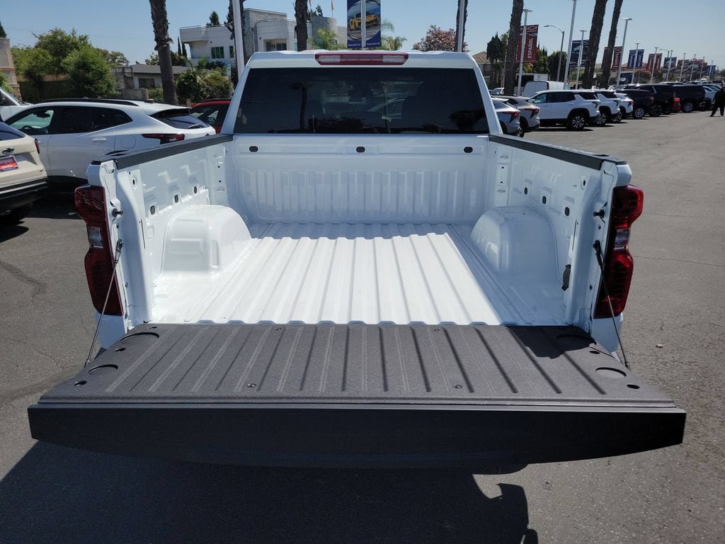 New 2026 Chevrolet Silverado 1500 Custom RWD image 19