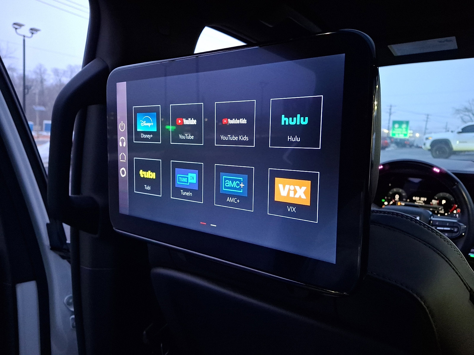 Certified 2025 GMC Yukon XL Denali Ultimate w/ LPO, Illumination Package image 13