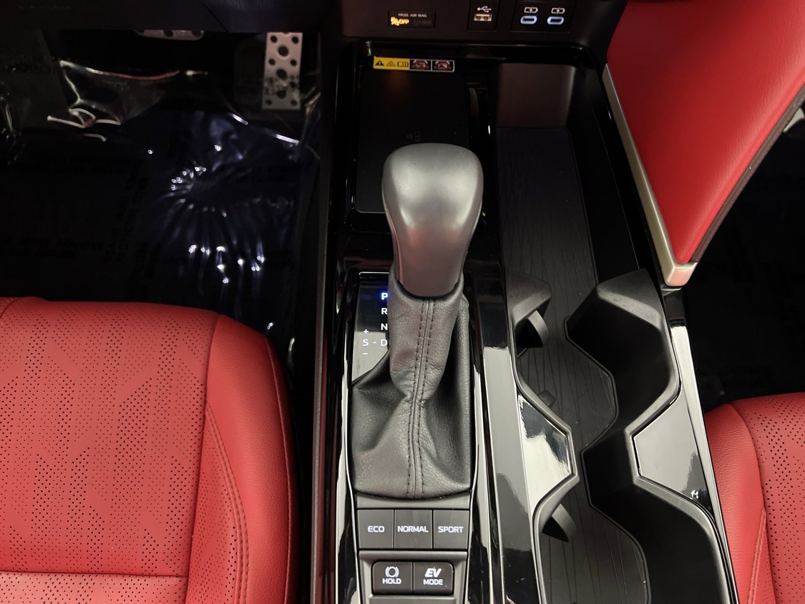 Used 2025 Toyota Camry XSE image 21