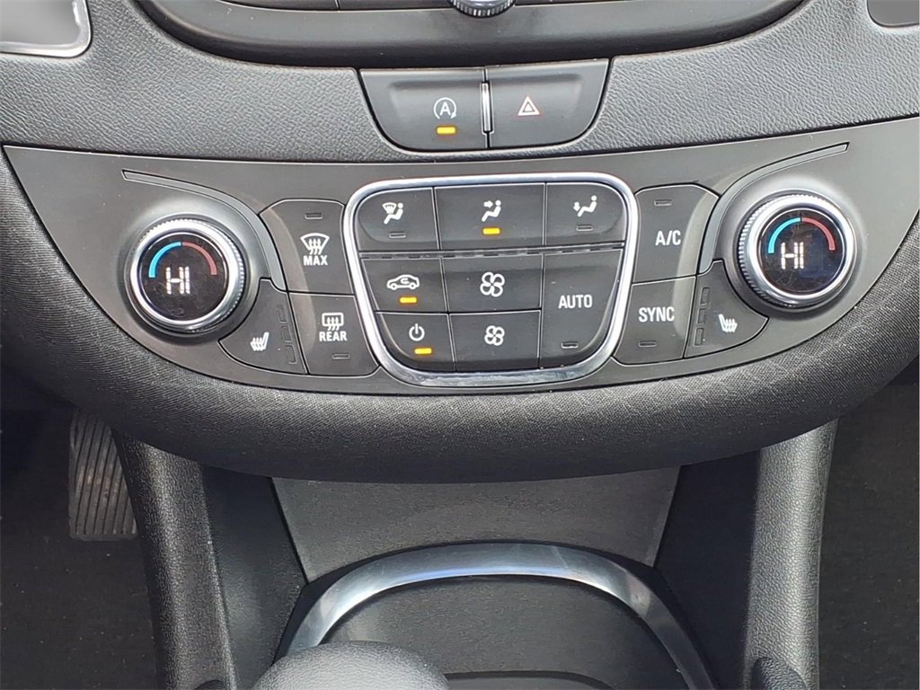 Used 2021 Chevrolet Malibu LT image 20