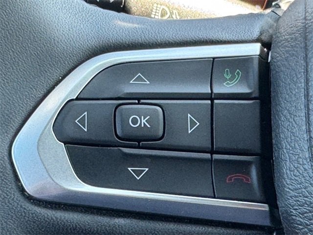 Used 2024 Jeep Compass Limited image 16