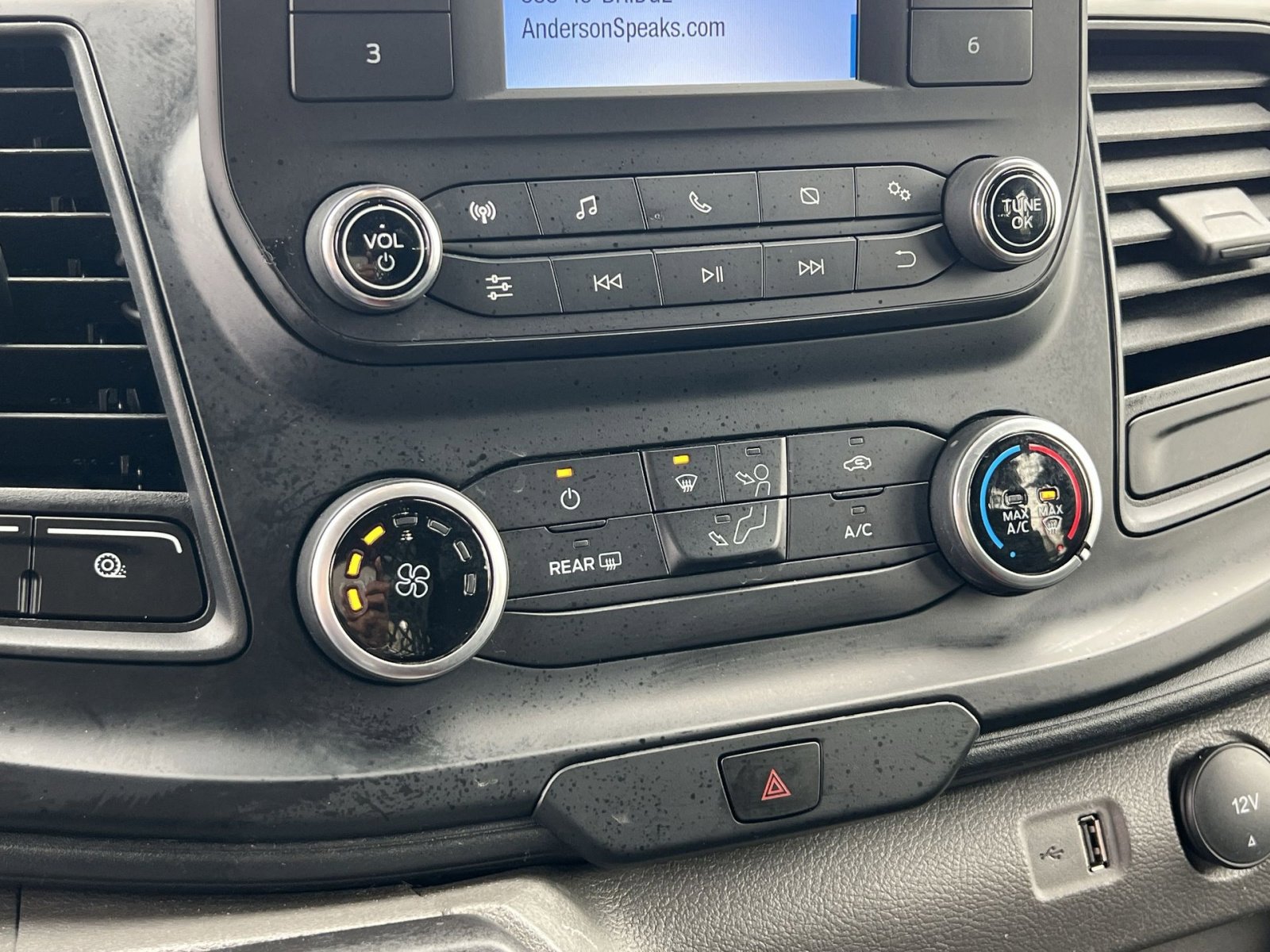 Used 2024 Ford Transit 250 Low Roof w/ Exterior Upgrade Package image 24