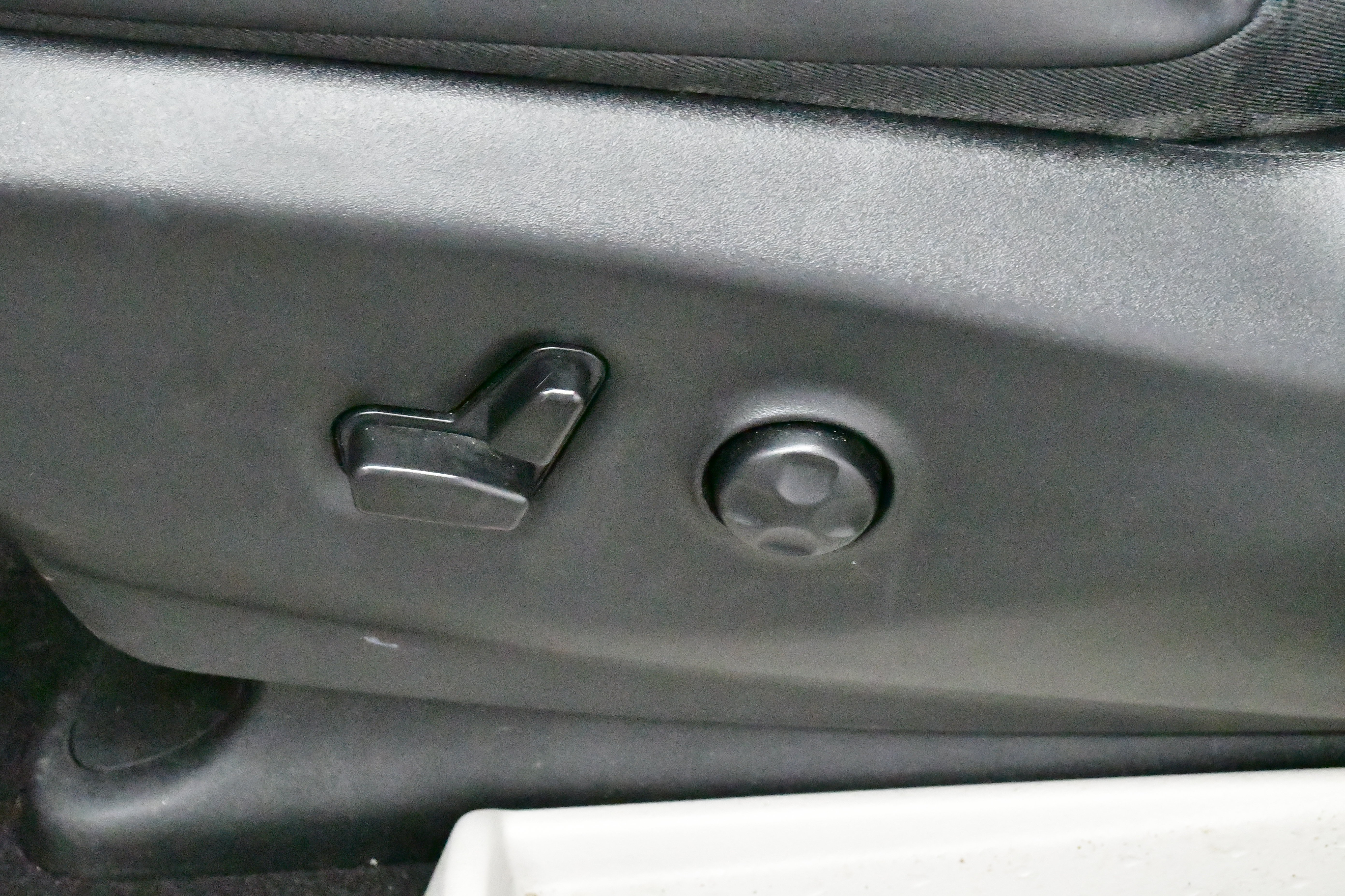 Used 2023 Chrysler Pacifica Touring-L FWD image 15