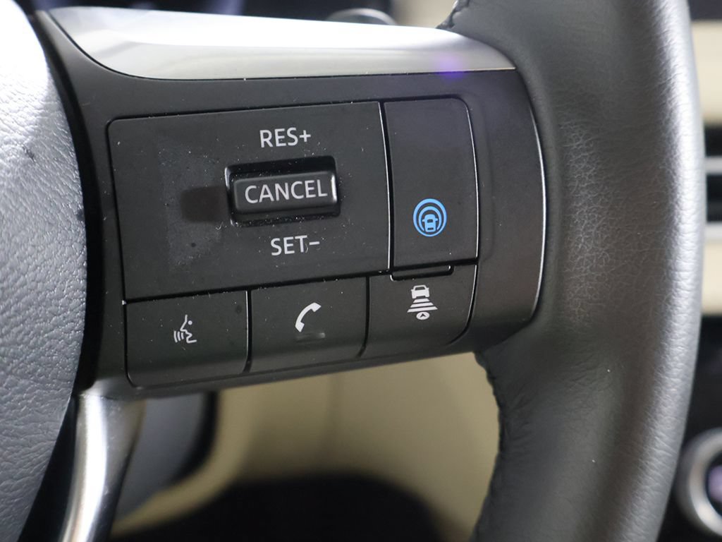 Used 2023 INFINITI QX60 Luxe w/ Performance Audio Package AWD/4WD image 46
