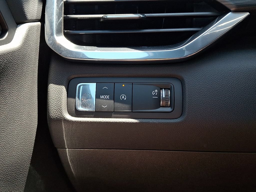 New 2026 GMC Acadia Elevation w/ Elevation Premium Package FWD image 15