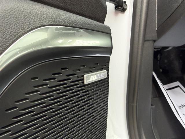 New 2026 Chevrolet Traverse RS w/ LPO, Floor Liner Package image 37
