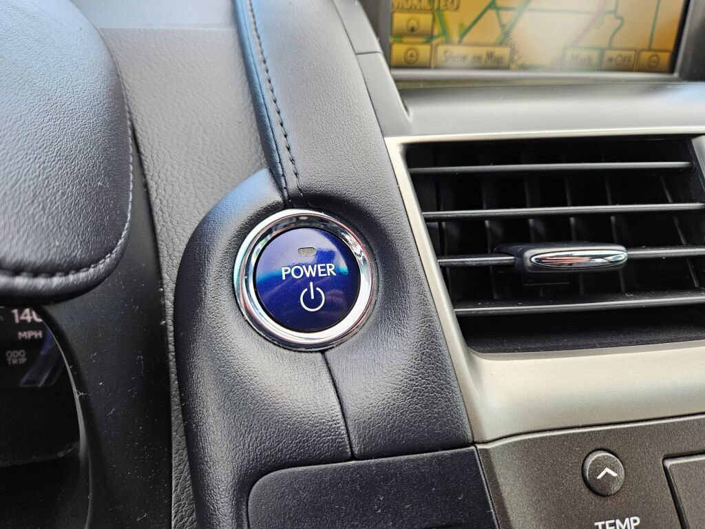 Used 2012 Lexus HS 250h Premium FWD image 20