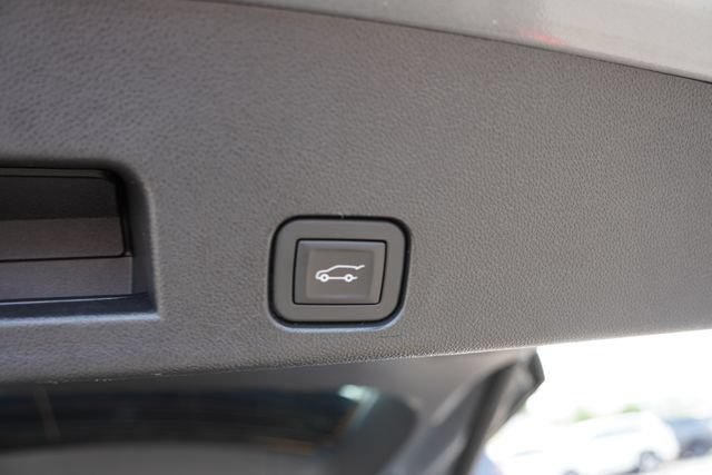 Used 2026 Buick Enclave Preferred AWD/4WD image 23