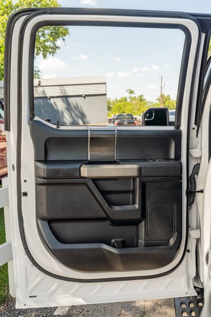 Used 2019 Ford F150 Raptor AWD/4WD image 32