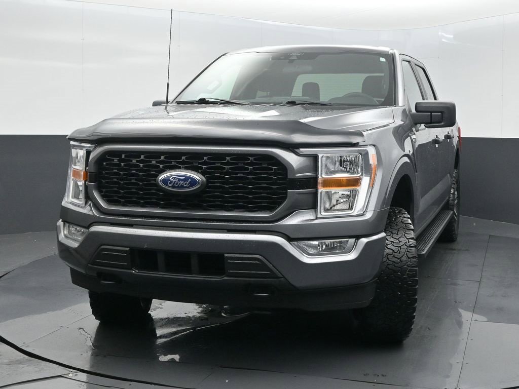 Used 2021 Ford F150 XL w/ STX Appearance Package image 3