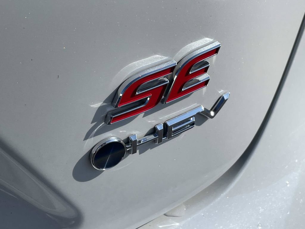 Used 2025 Toyota Corolla SE FWD image 10