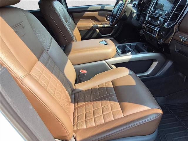 Used 2020 Nissan Titan Platinum Reserve w/ Protection Package 2 AWD/4WD image 23