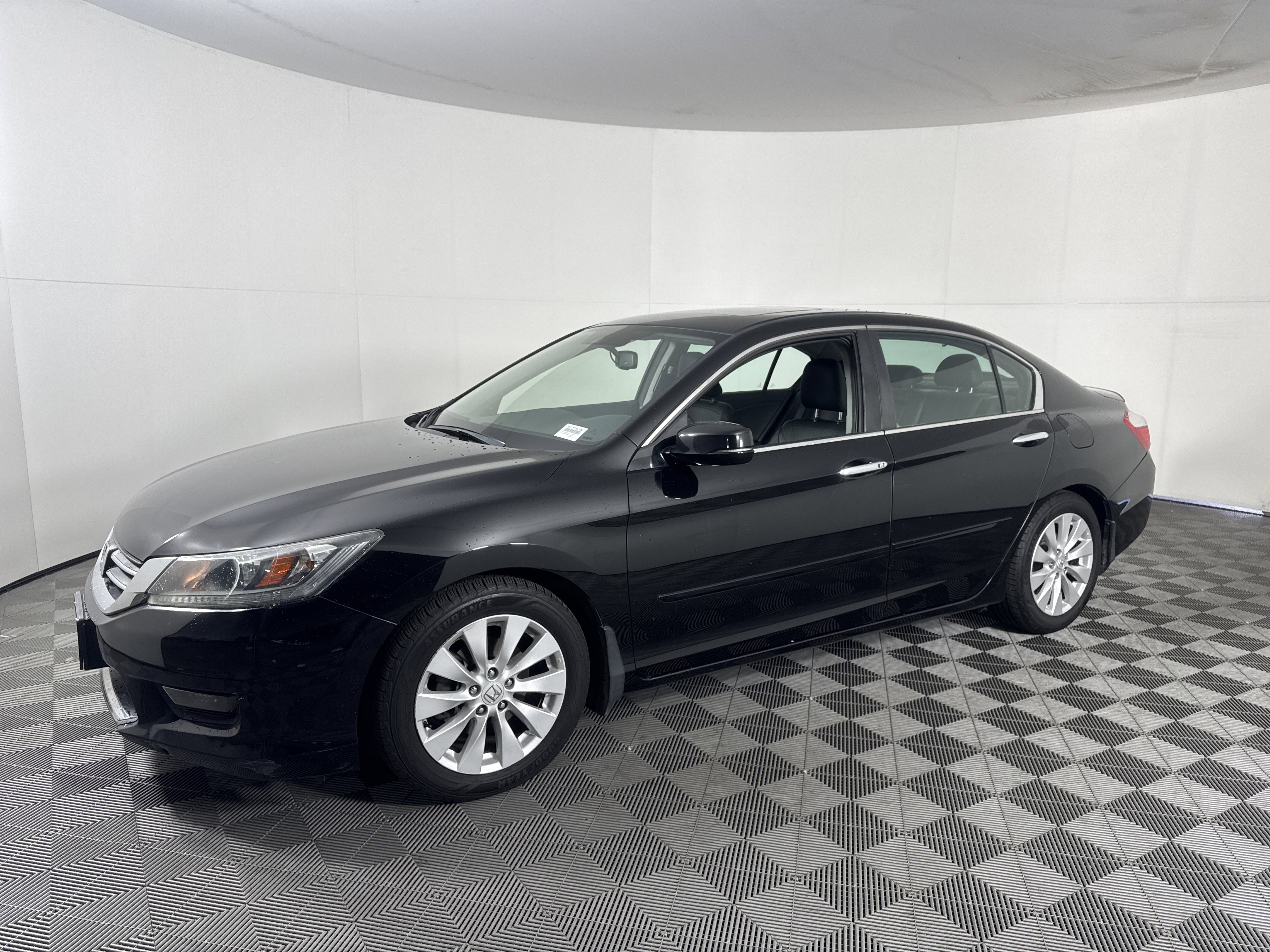 Used 2015 Honda Accord EX-L image 8