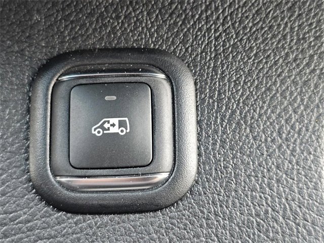 New 2024 Mercedes-Benz Sprinter 144 Cargo image 9