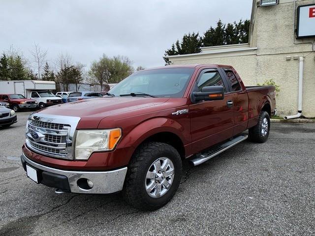 Used 2014 Ford F150 XLT w/ XLT Chrome Package image 3