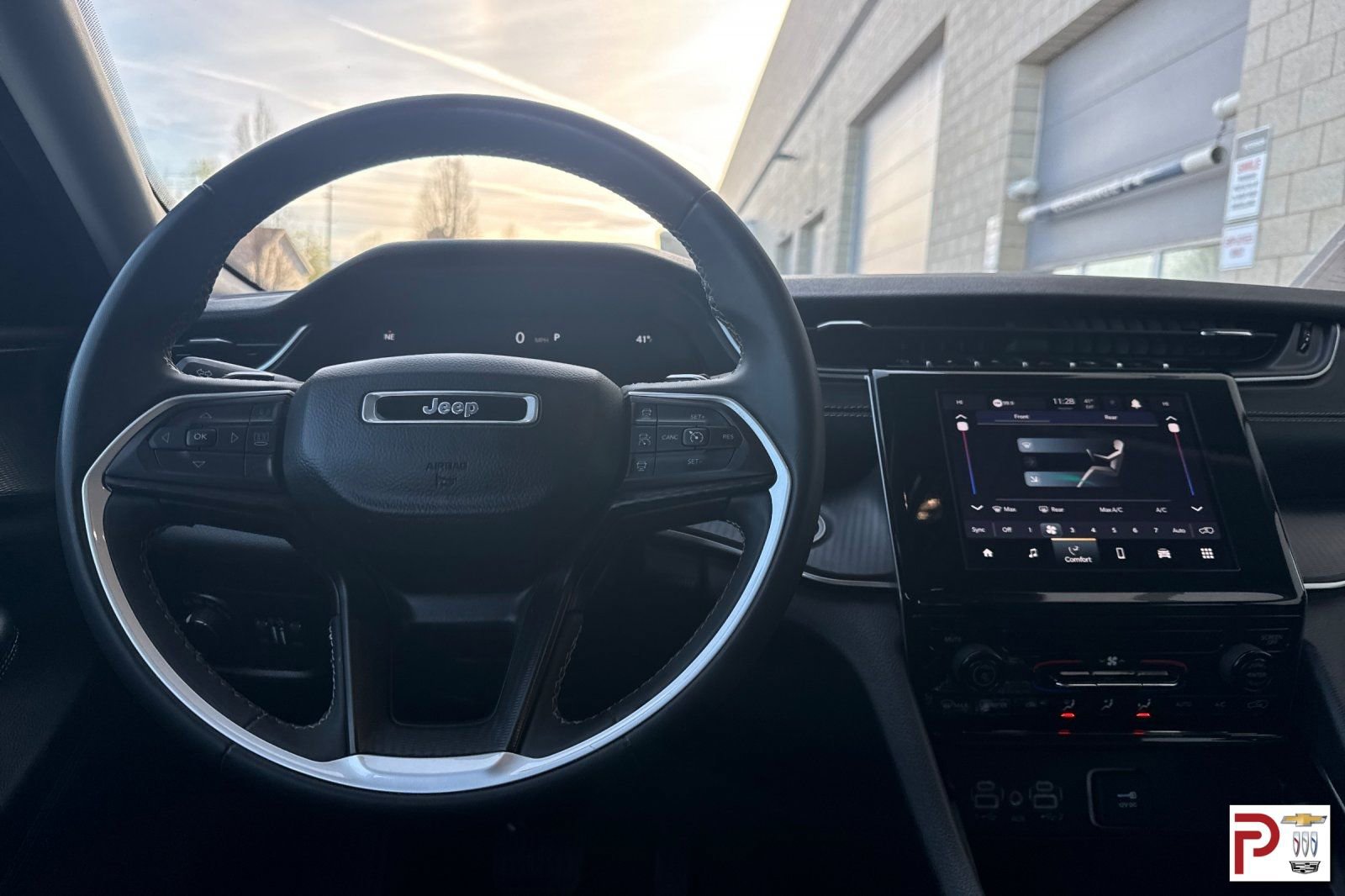 Used 2023 Jeep Grand Cherokee L Laredo w/ Trailer Tow Group (B) image 17