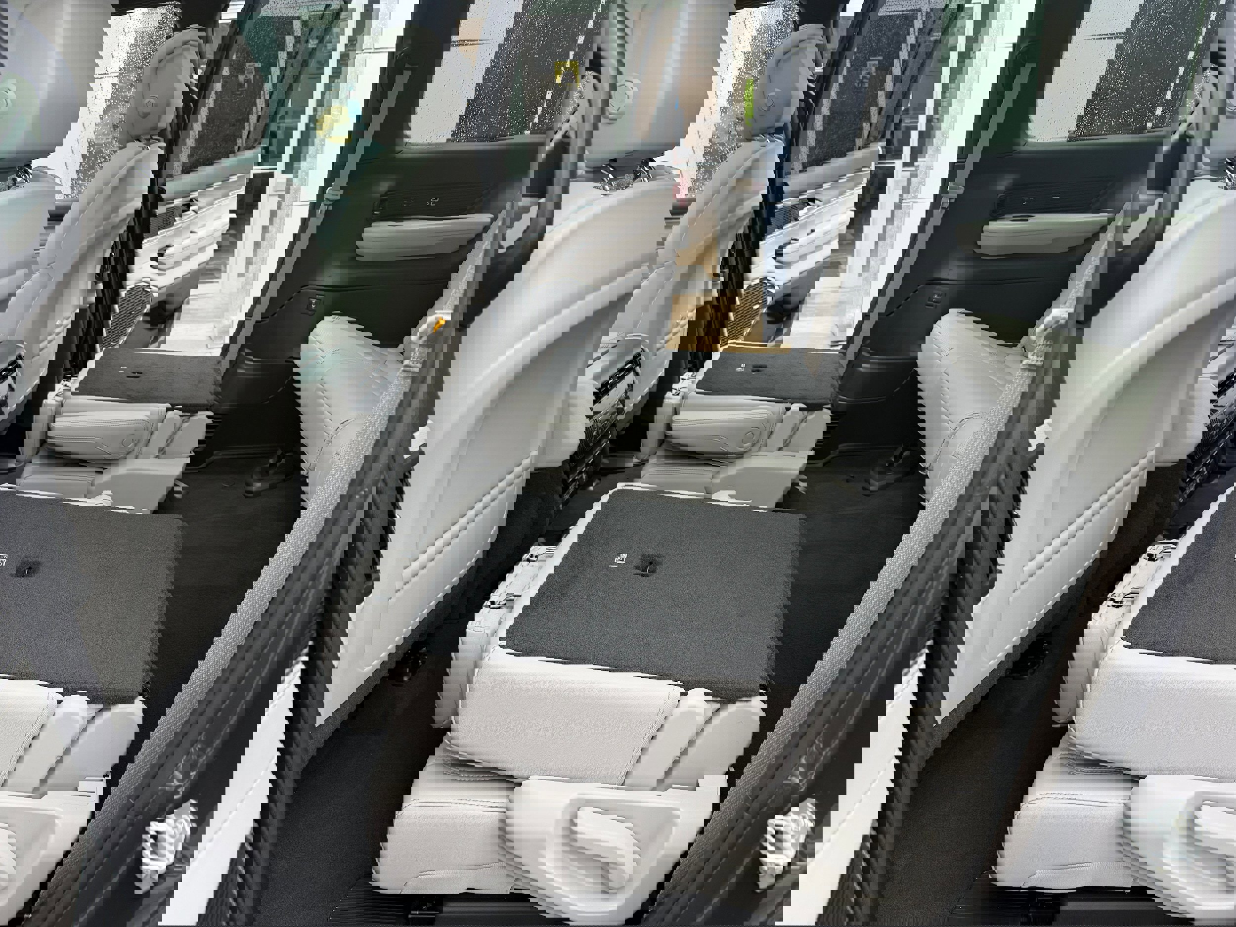 New 2026 Jeep Grand Wagoneer L 4WD image 14