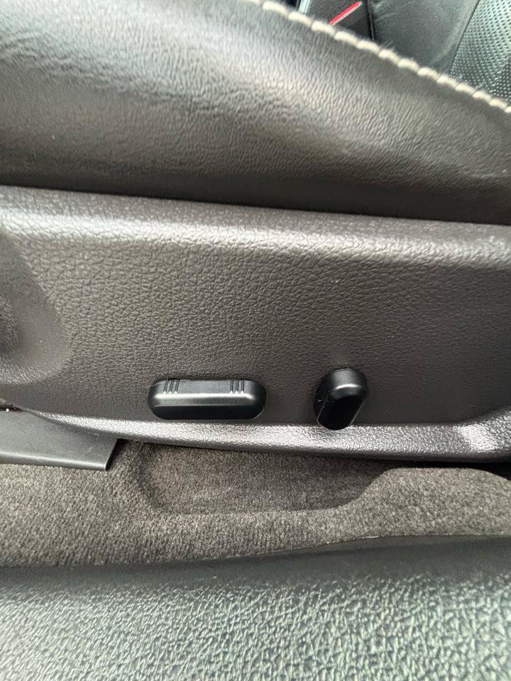 Used 2010 Mercury Milan Premier FWD image 11