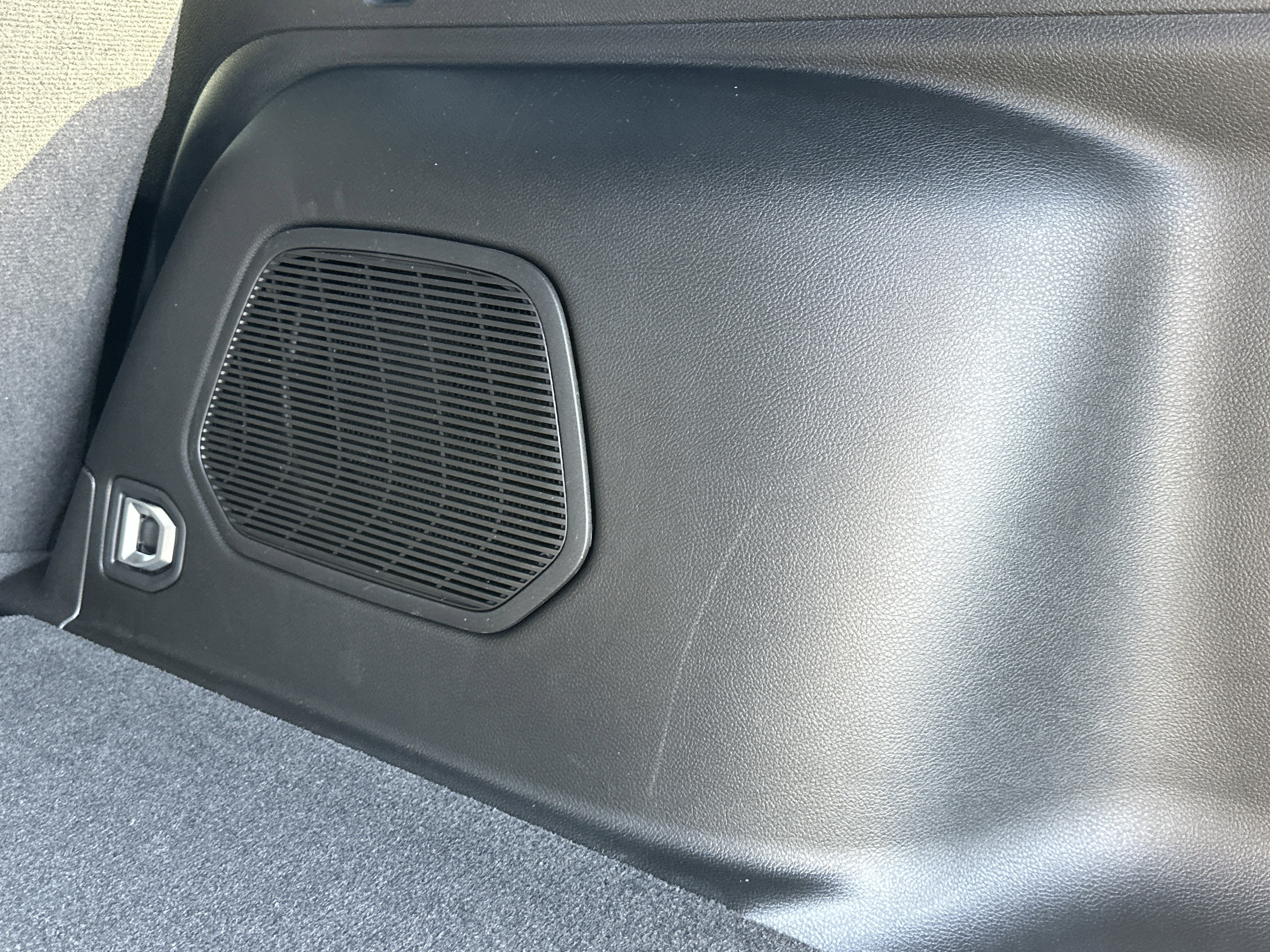 New 2026 Jeep Grand Cherokee Limited Reserve image 18