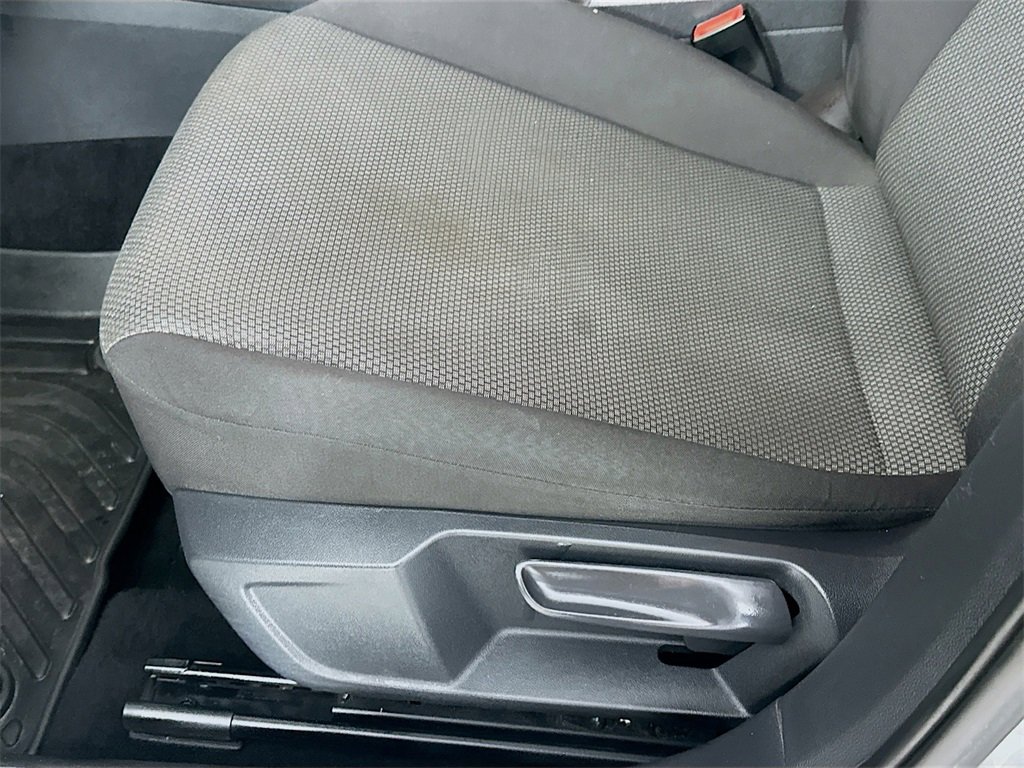 Used 2021 Volkswagen Jetta S image 9