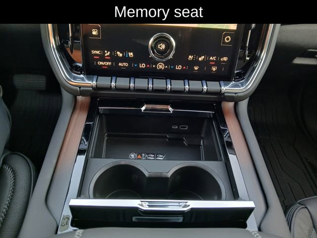 New 2026 GMC Yukon Denali w/ Sun & Power Step Package image 24