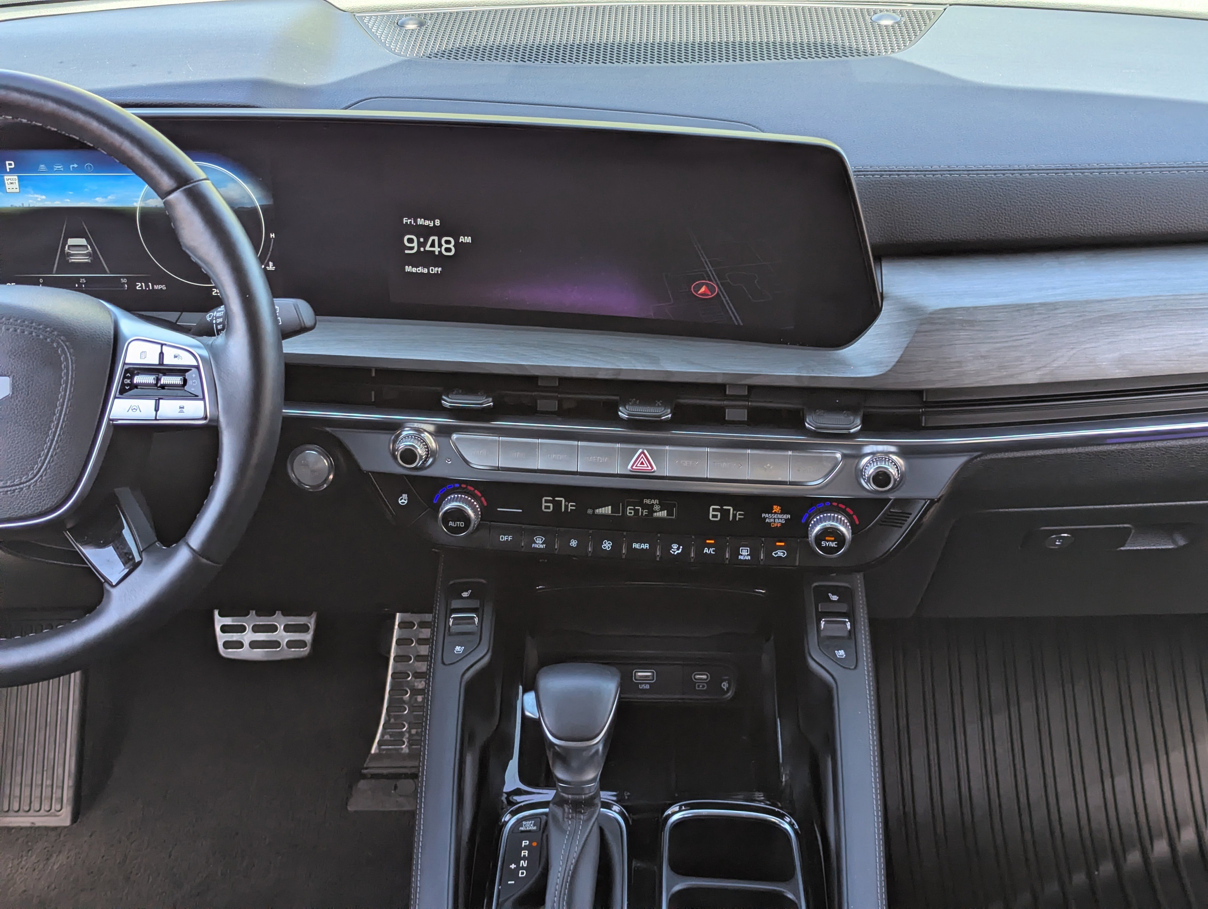 Certified 2025 Kia Telluride SX X-Line AWD/4WD image 14