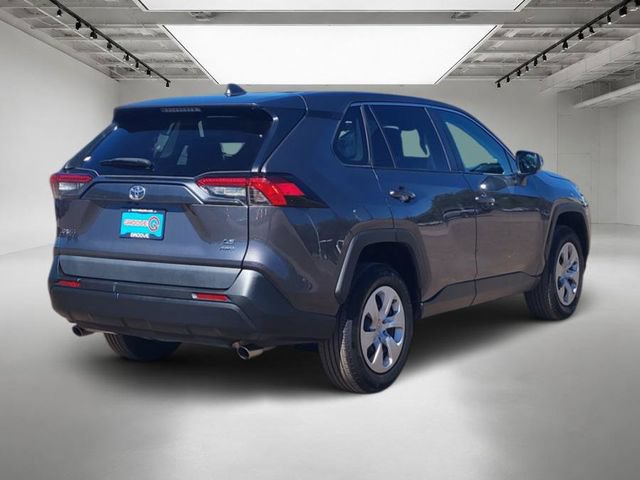Used 2023 Toyota RAV4 LE AWD/4WD image 6