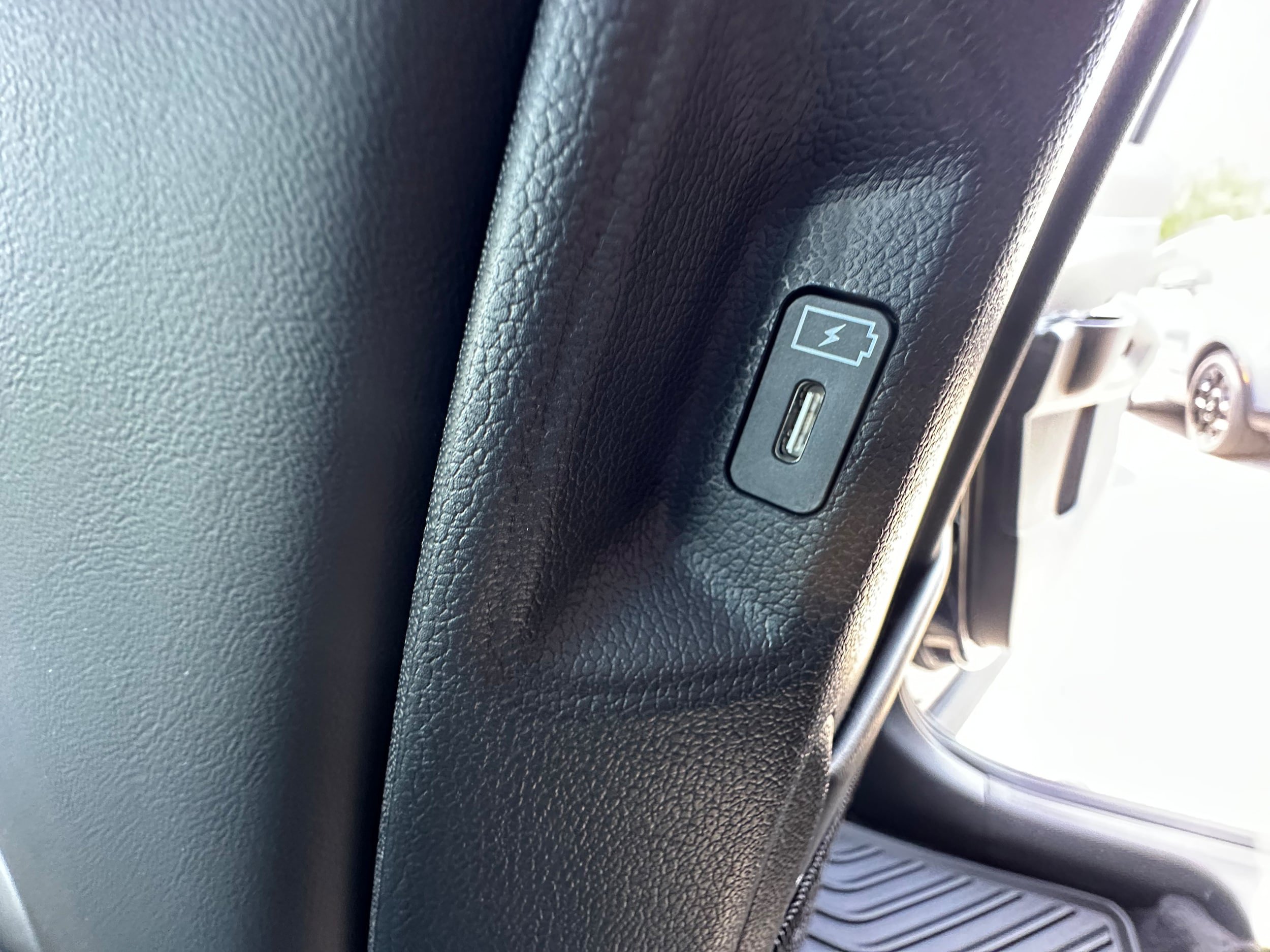 New 2026 Kia Sorento S AWD/4WD image 17