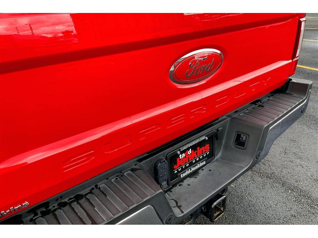 Used 2021 Ford F350 Lariat w/ Lariat Ultimate Package AWD/4WD image 9
