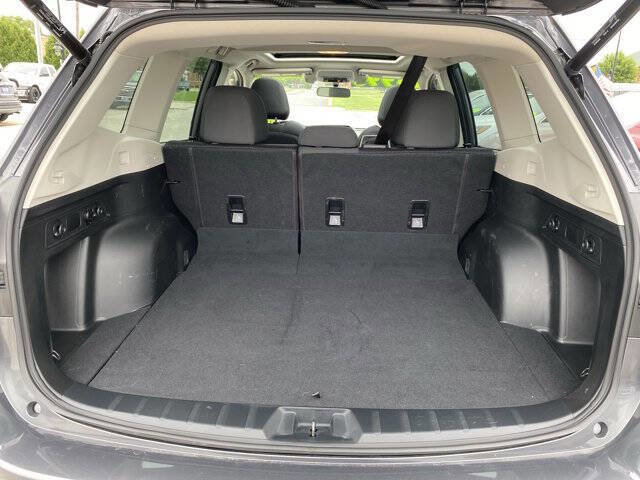 Used 2021 Subaru Forester Premium image 7