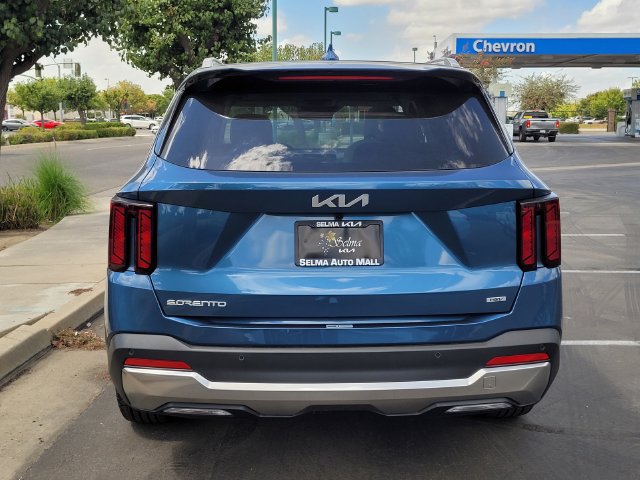 New 2026 Kia Sorento EX w/ EX Premium Package FWD image 5