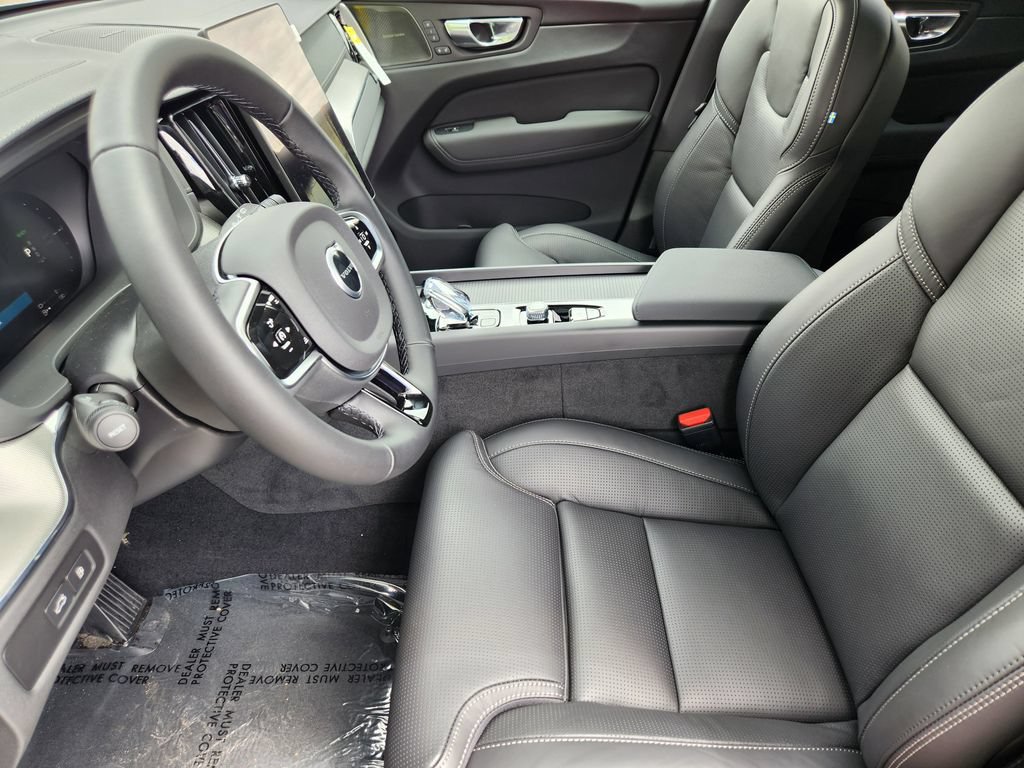 New 2026 Volvo XC60 T8 Ultra w/ Protection Package Premier AWD/4WD image 4