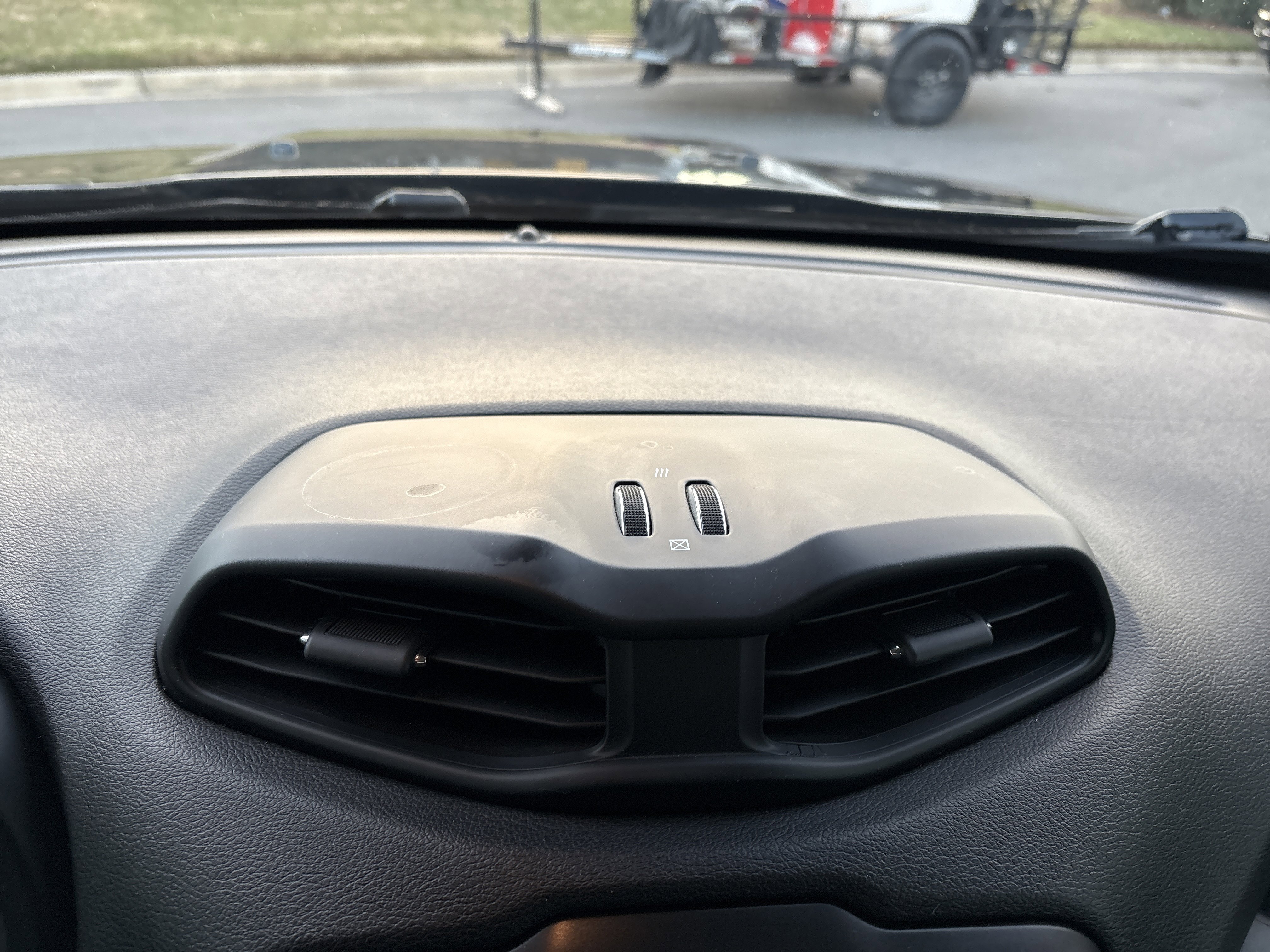 Used 2021 Jeep Renegade Sport image 28