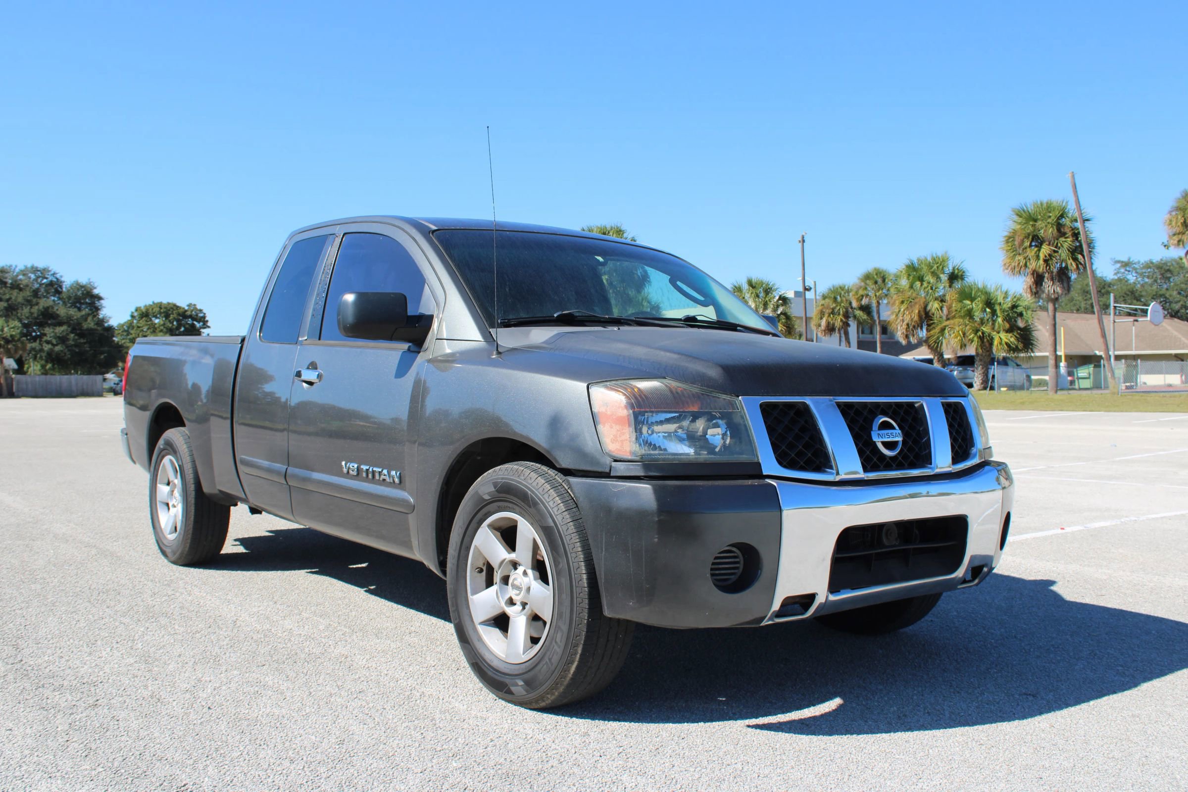 Used 2007 Nissan Titan SE image 21