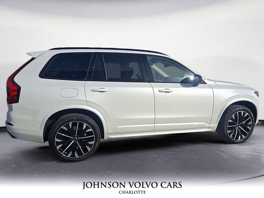 New 2026 Volvo XC90 B6 Ultra w/ Lounge Package image 7