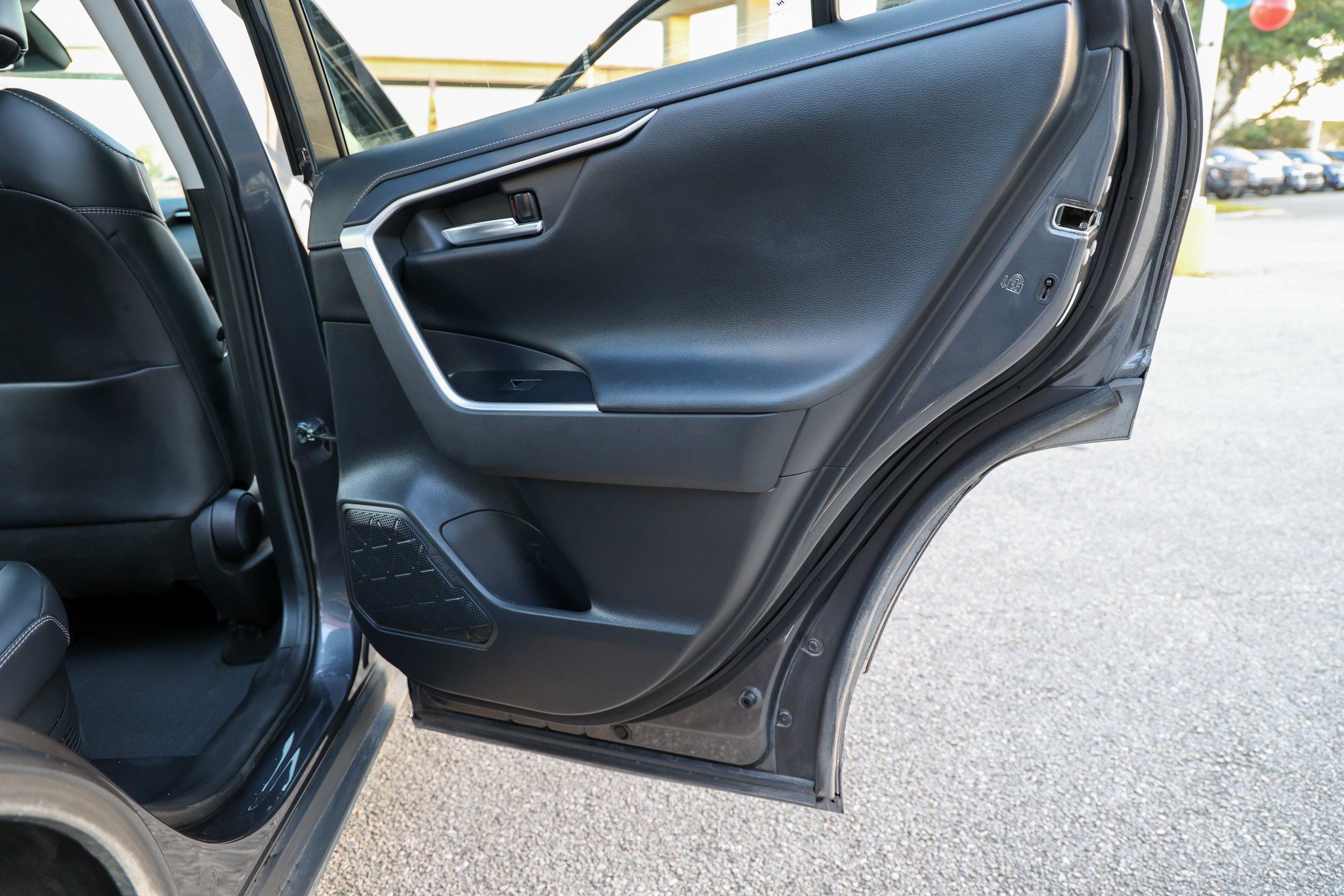 Certified 2021 Toyota RAV4 Limited AWD/4WD image 38