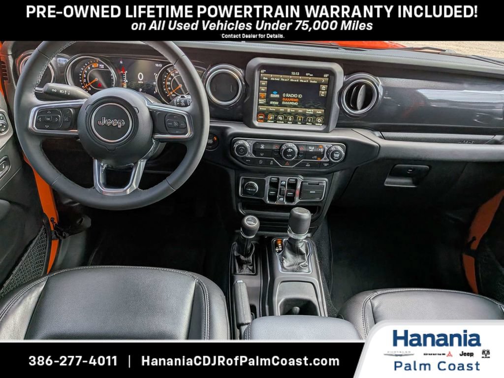 Used 2023 Jeep Wrangler Unlimited Sahara AWD/4WD image 14