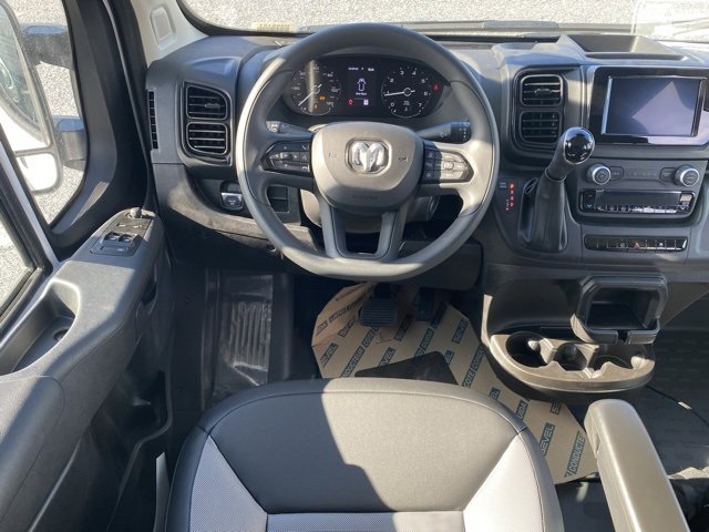 New 2026 RAM ProMaster 2500 w/ Convenience Group image 32