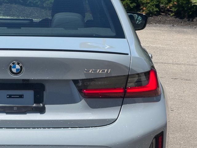 New 2026 BMW 330i xDrive Sedan w/ M Sport Package AWD/4WD image 5