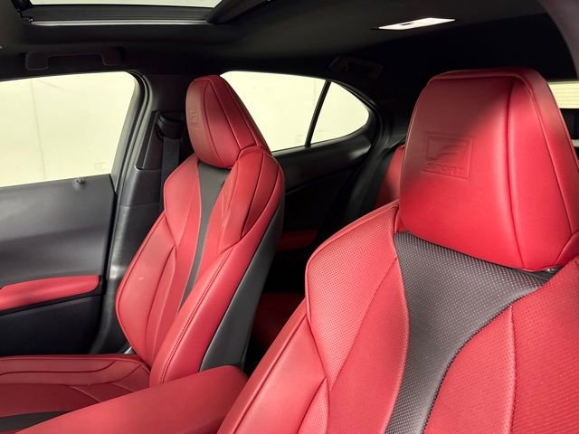 Used 2024 Lexus UX 250h F Sport image 14