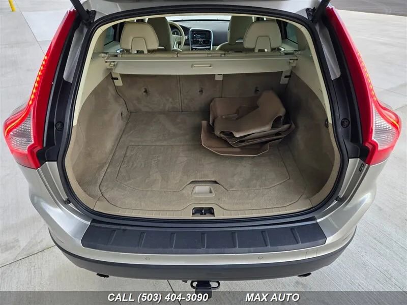 Used 2012 Volvo XC60 T6 image 16
