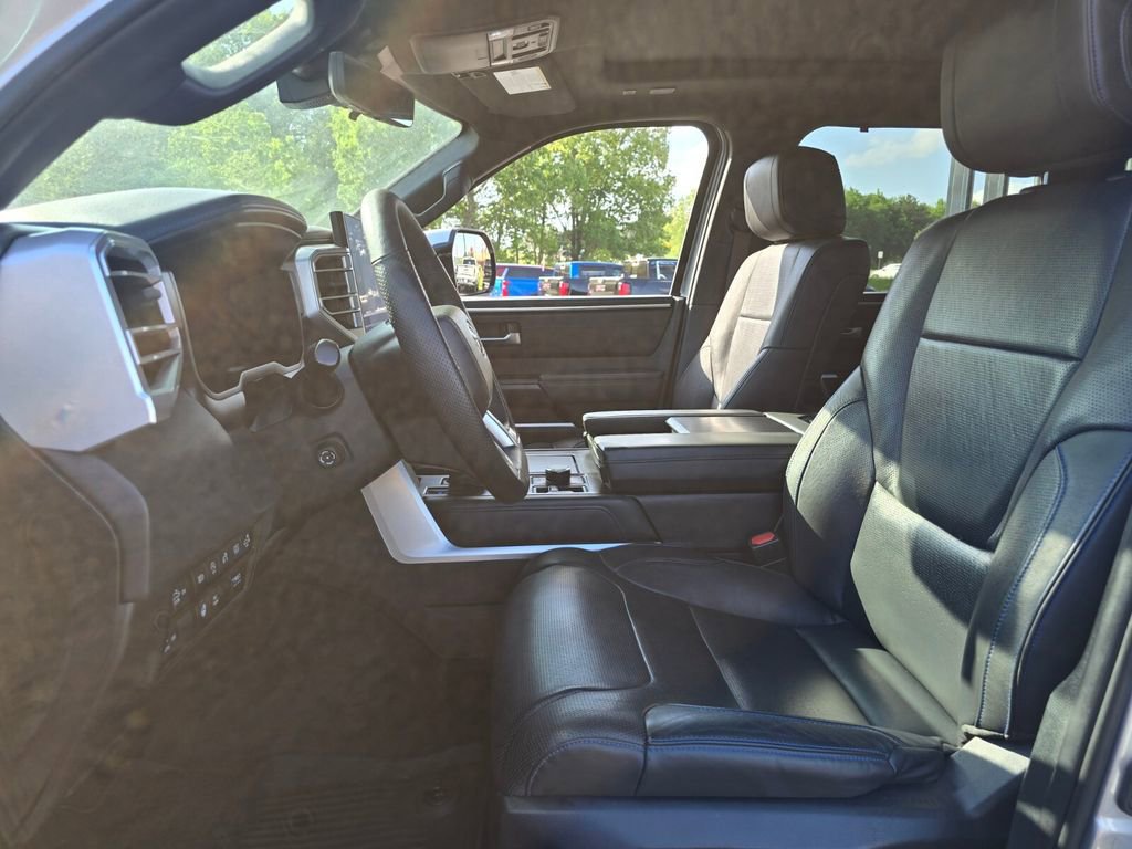 Used 2022 Toyota Tundra Platinum w/ Advanced Package AWD/4WD image 12