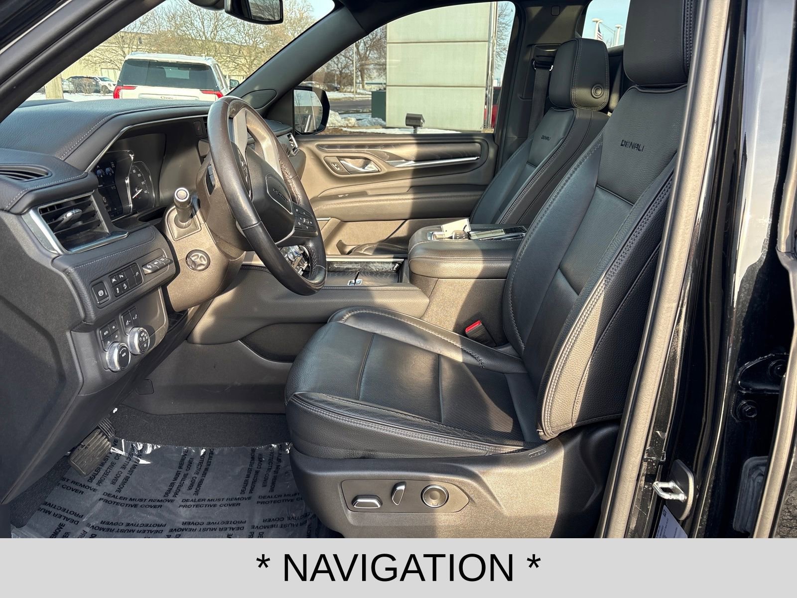 Used 2021 GMC Yukon Denali image 9