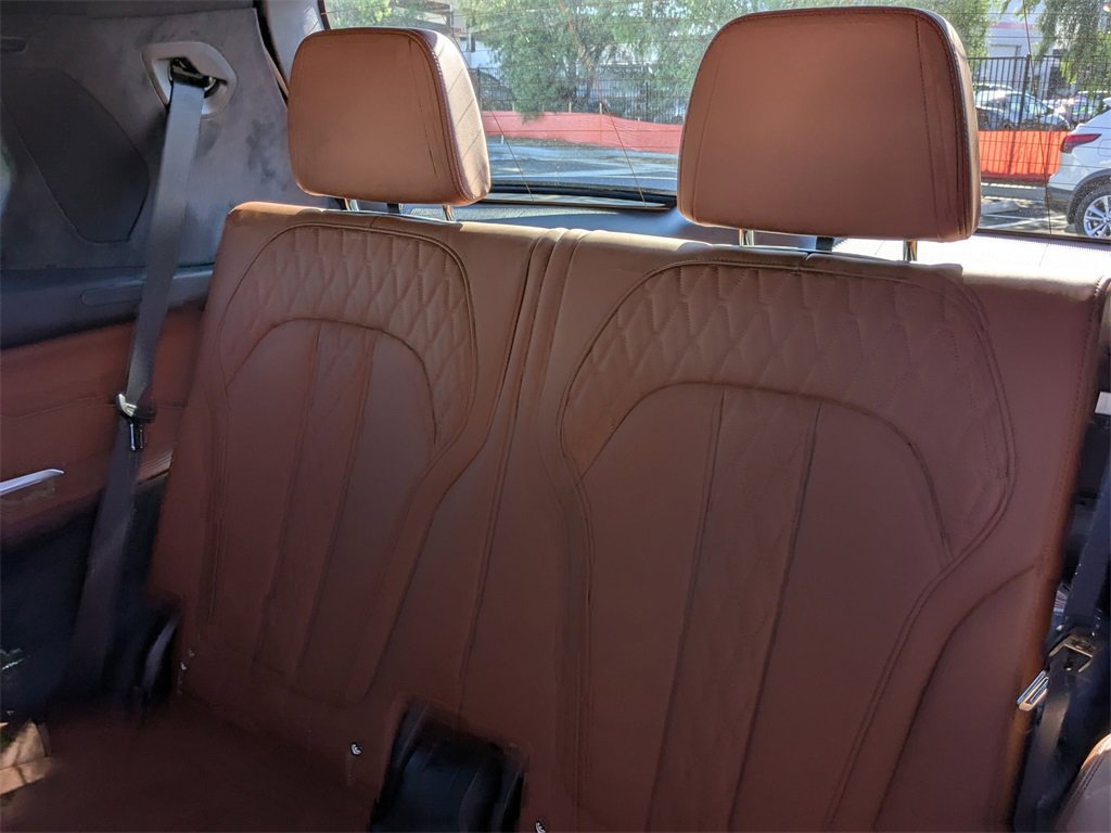 New 2026 BMW X7 M60i image 33