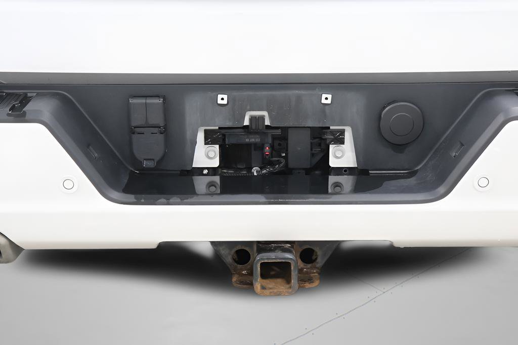 Used 2021 Chevrolet Silverado 1500 High Country w/ Technology Package image 41